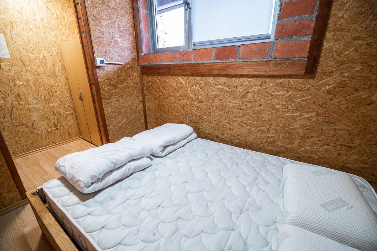 Hostel Paradiso Tolmin Kamer foto